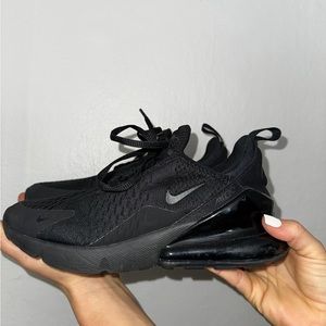 Nike airmax 270 in black